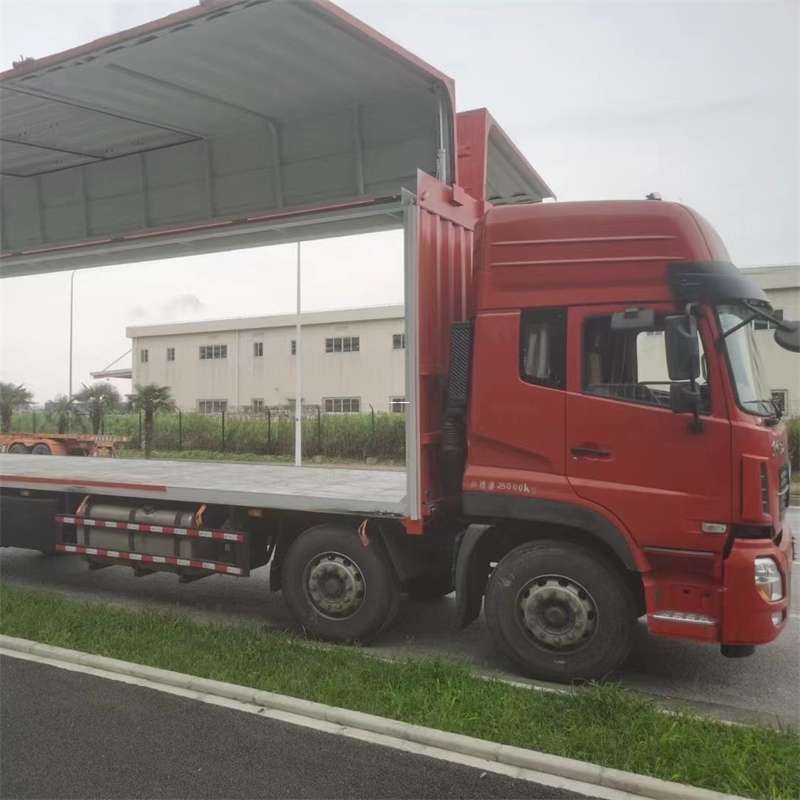 南城街道德格县进仓物流：专线直达的多元货运探索